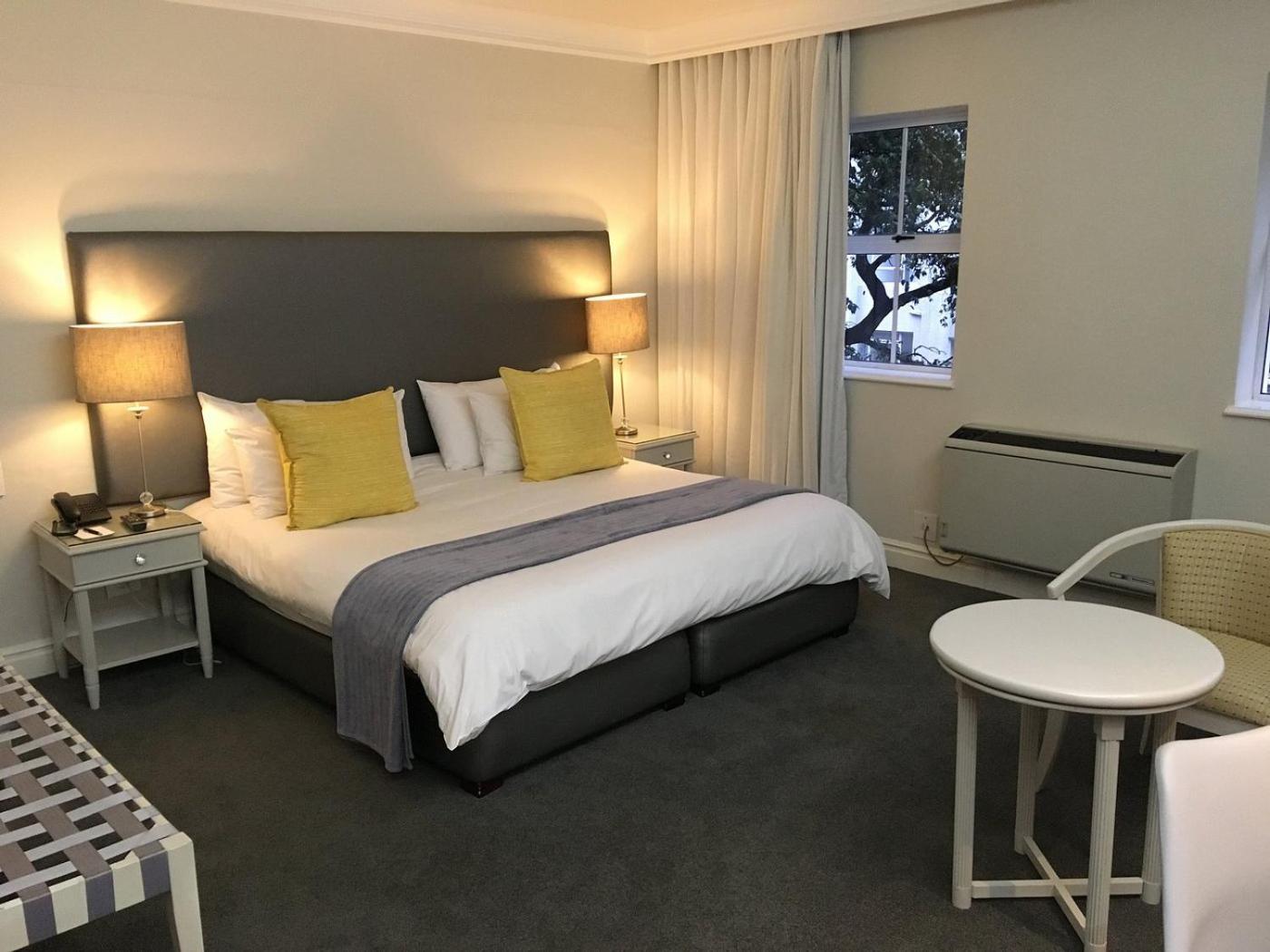Hollow On The Square City Hotel Cape Town Exterior photo
